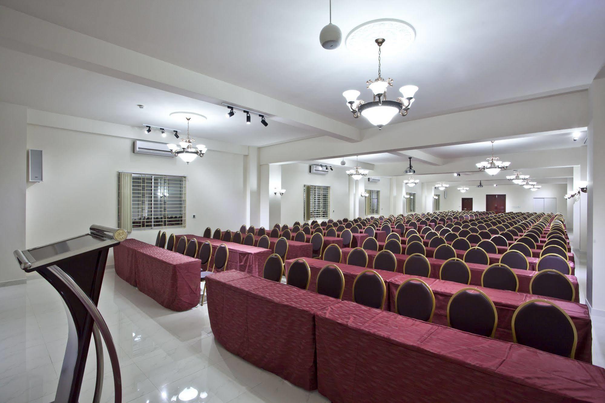 La Rose Hotel Sylhet Extérieur photo