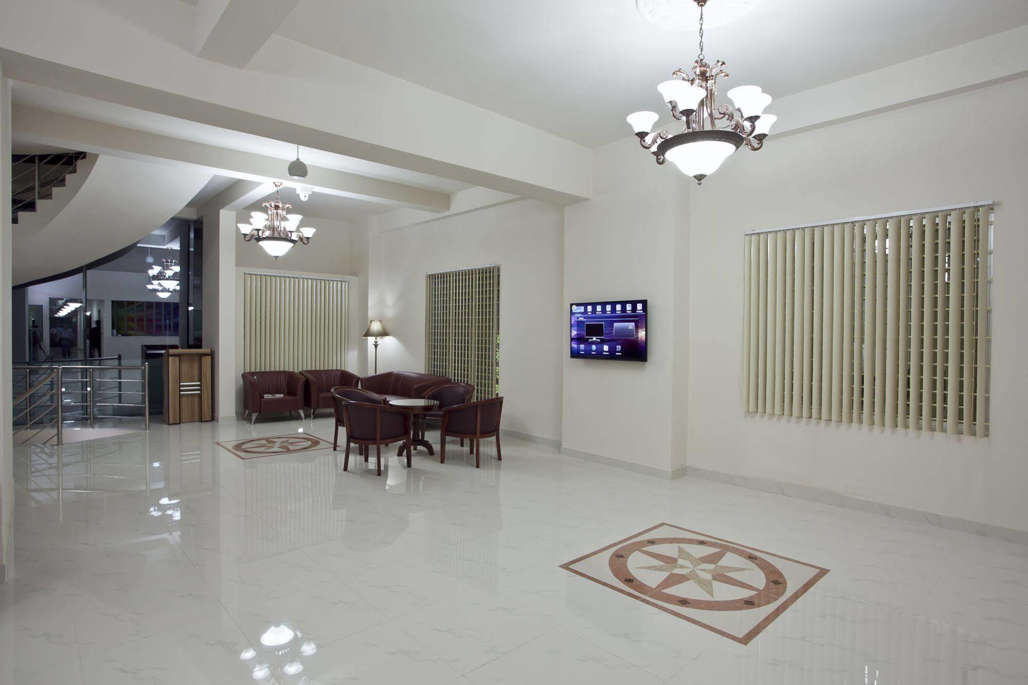 La Rose Hotel Sylhet Extérieur photo
